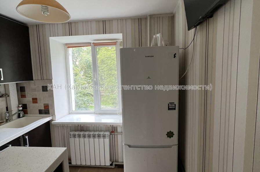 Продам квартиру, Проскуры ул. , 3 кім., 62 м², капитальный ремонт 