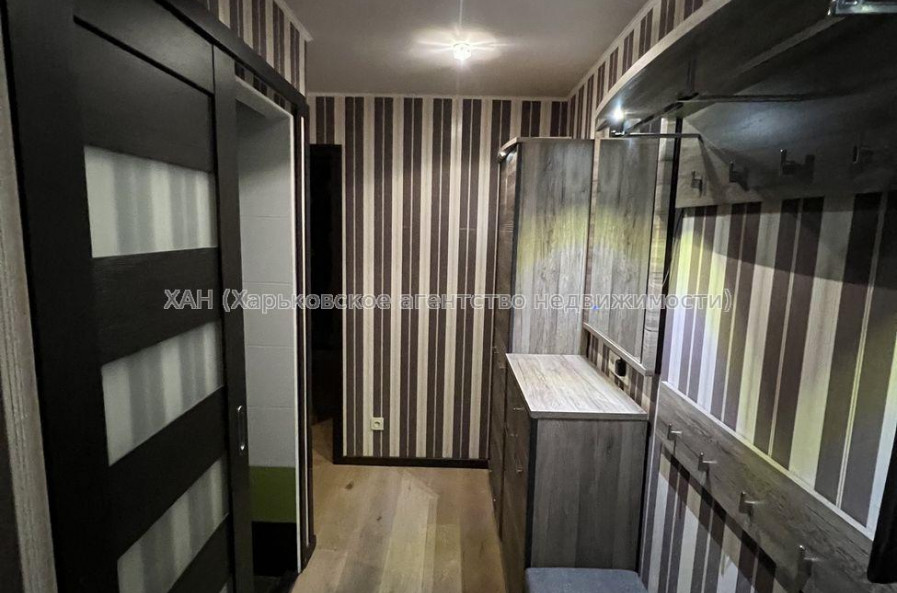 Продам квартиру, Проскуры ул. , 3 кім., 62 м², капитальный ремонт 