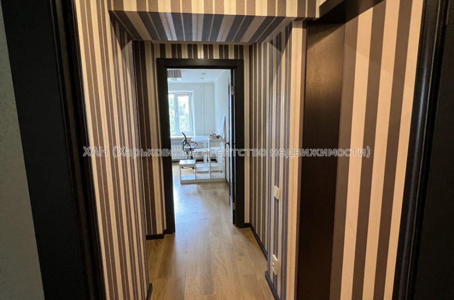 Продам квартиру, Проскуры ул. , 3 кім., 62 м², капитальный ремонт 