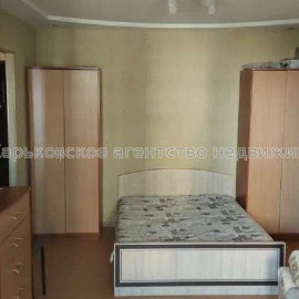 Продам квартиру, 23 Августа ул. , 1 кім., 40 м², капитальный ремонт