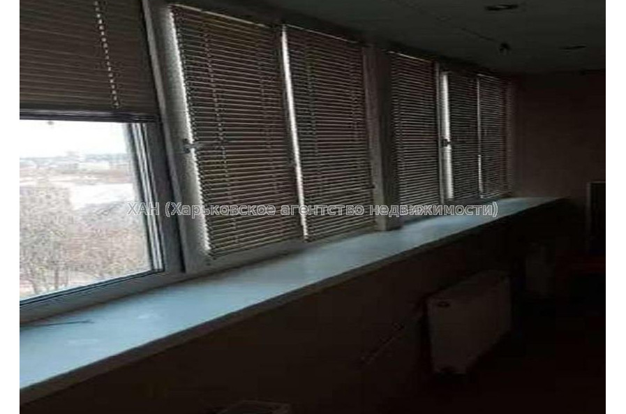 Продам квартиру, 23 Августа ул. , 1 кім., 40 м², капитальный ремонт 