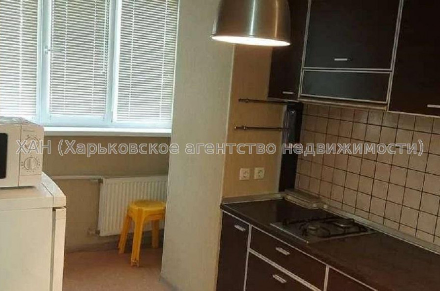 Продам квартиру, 23 Августа ул. , 1 кім., 40 м², капитальный ремонт 