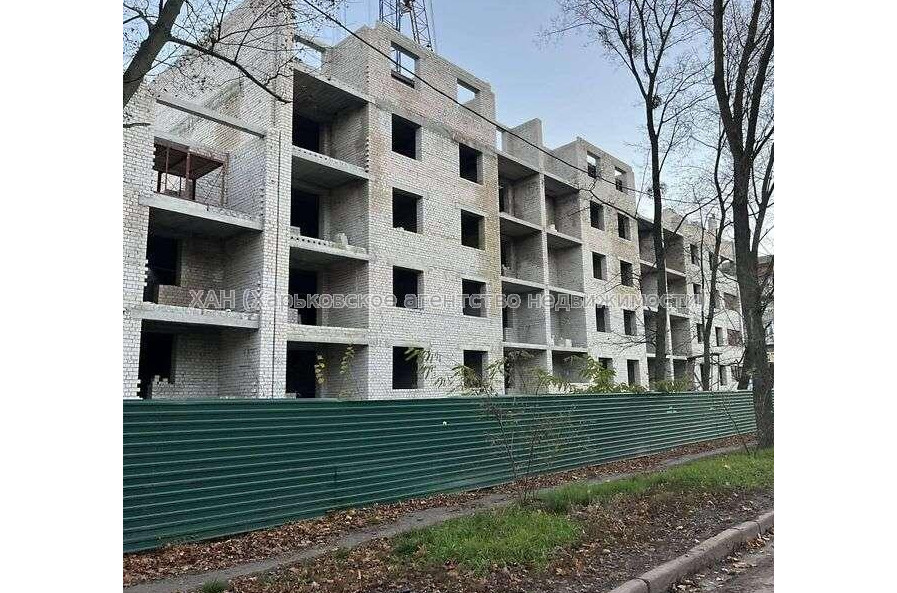 Продам квартиру, Мира ул. , 1 кім., 39 м², без внутренних работ 