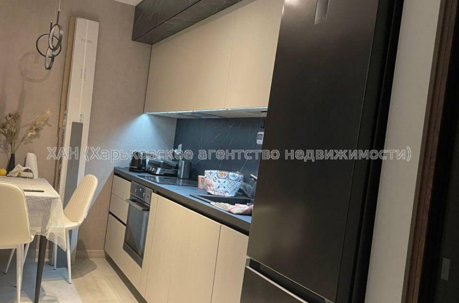 Продам квартиру, Шевченковский пер. , 2 кім., 47 м², капитальный ремонт 