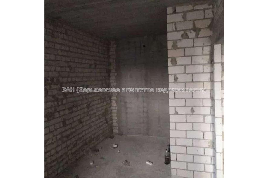 Продам квартиру, Шевченко ул. , 1 кім., 40 м², без внутренних работ 