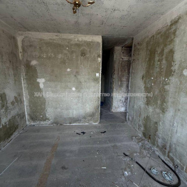 Продам квартиру, Победы просп. , 2 кім., 48 м², без ремонта 