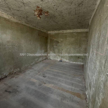 Продам квартиру, Победы просп. , 2 кім., 48 м², без ремонта 