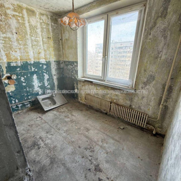 Продам квартиру, Победы просп. , 2 кім., 48 м², без ремонта 