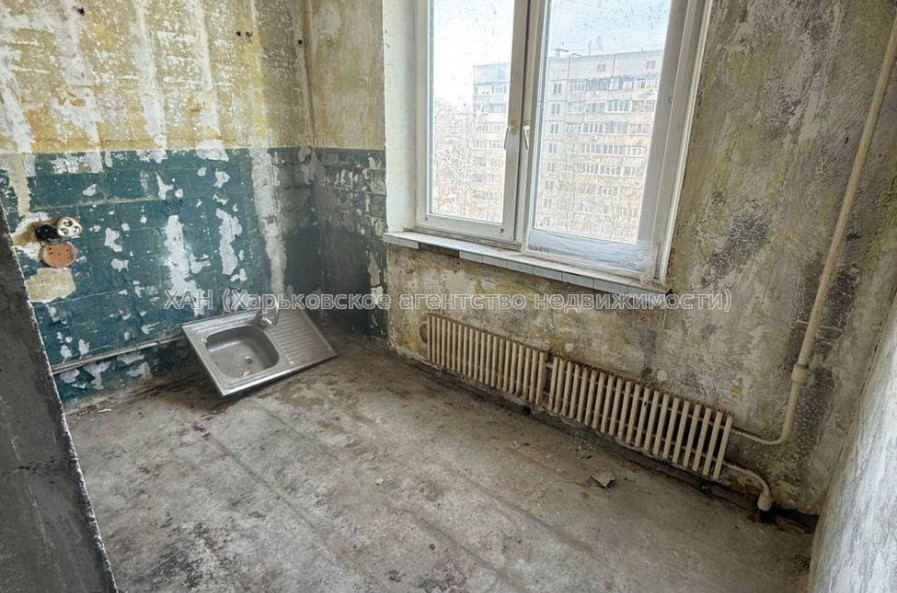 Продам квартиру, Победы просп. , 2 кім., 48 м², без ремонта 