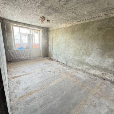Продам квартиру, Победы просп. , 2 кім., 48 м², без ремонта 