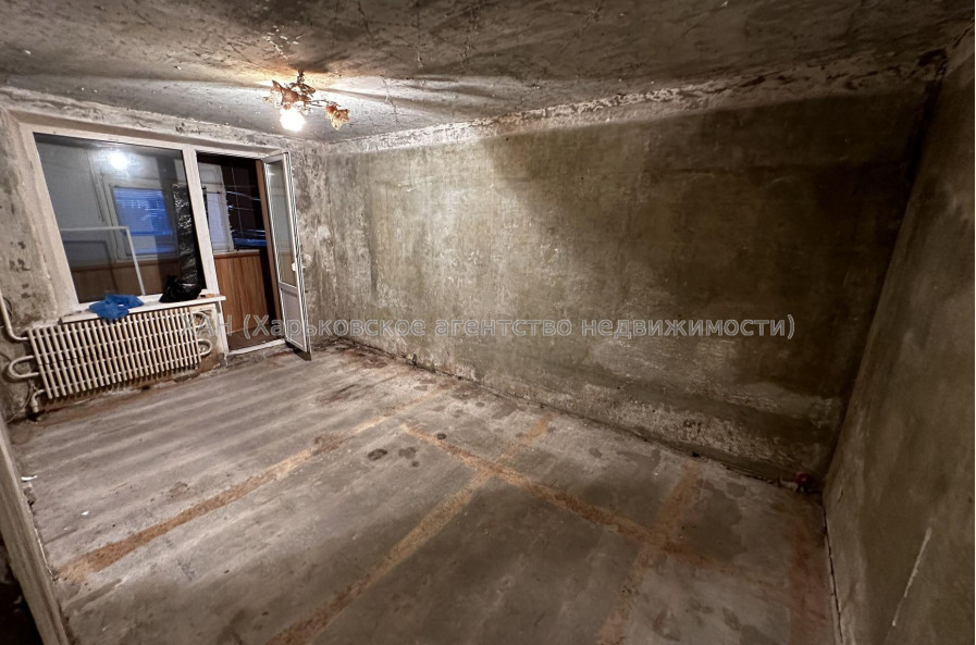 Продам квартиру, Победы просп. , 2  ком., 48 м², без ремонта 