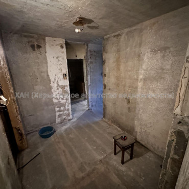 Продам квартиру, Победы просп. , 2  ком., 48 м², без ремонта 