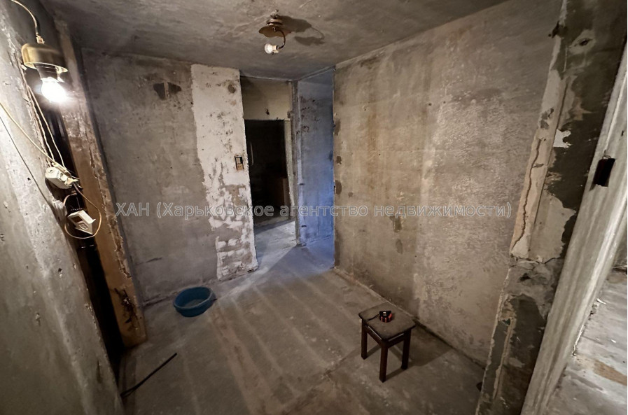 Продам квартиру, Победы просп. , 2  ком., 48 м², без ремонта 