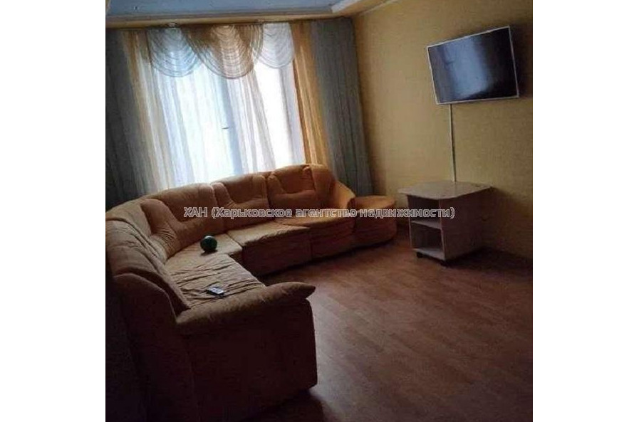 Продам квартиру, Тарасовский въезд , 3 кім., 68 м², капитальный ремонт 