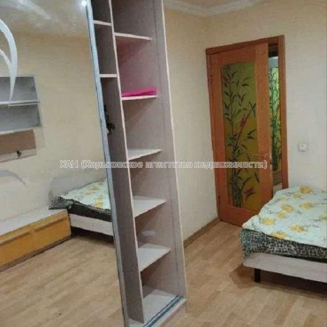 Продам квартиру, Тарасовский въезд , 3  ком., 68 м², капитальный ремонт 