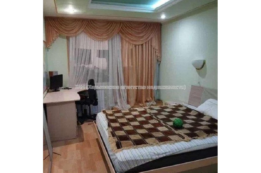 Продам квартиру, Тарасовский въезд , 3 кім., 68 м², капитальный ремонт 