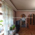 Продам квартиру, Науки просп. , 3  ком., 76 м², капитальный ремонт 