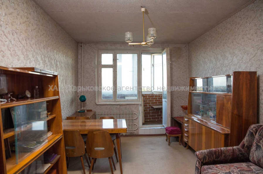 Продам квартиру, Героев Харькова просп. , 2  ком., 47 м², без ремонта 