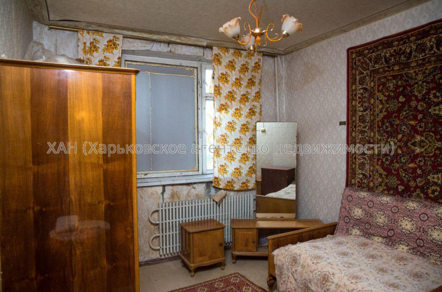 Продам квартиру, Героев Харькова просп. , 2 кім., 47 м², без ремонта 