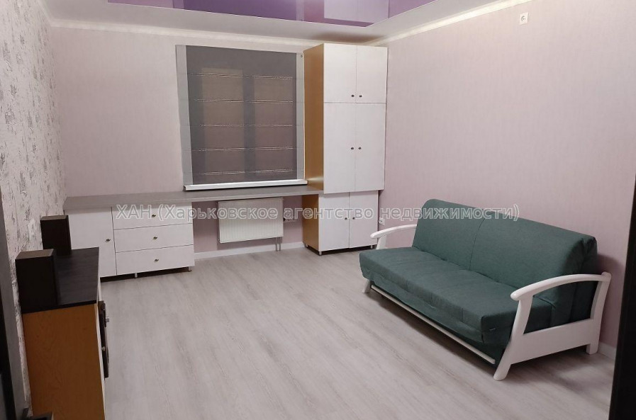 Продам квартиру, Любови Малой  просп. , 2 кім., 70 м², капитальный ремонт 