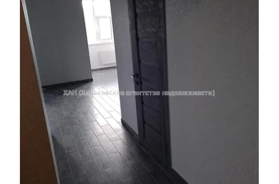 Продам квартиру, Любови Малой  просп. , 2 кім., 70 м², капитальный ремонт 