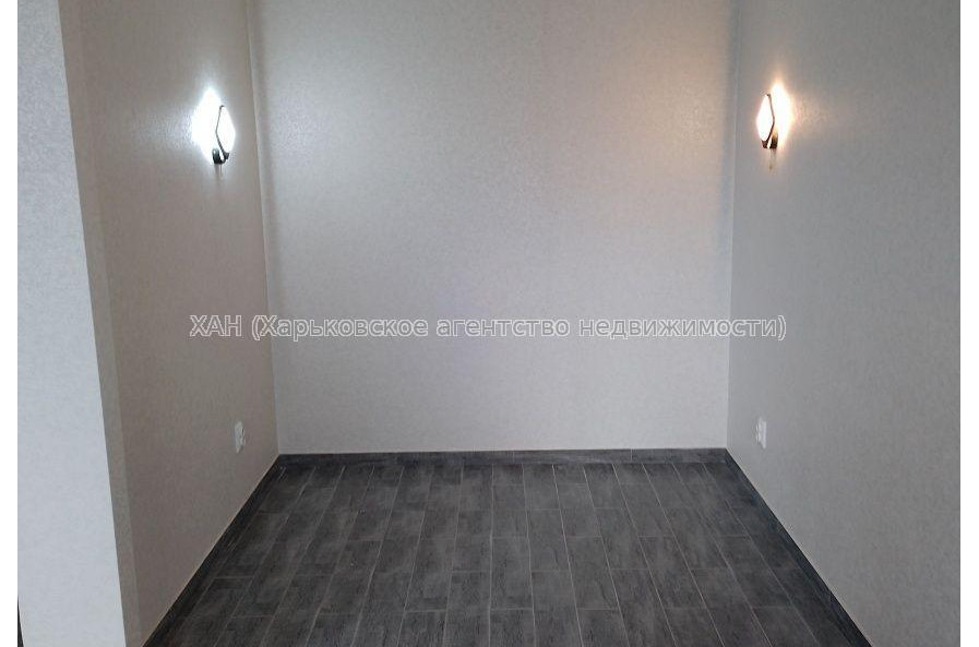 Продам квартиру, Любови Малой  просп. , 2 кім., 70 м², капитальный ремонт 