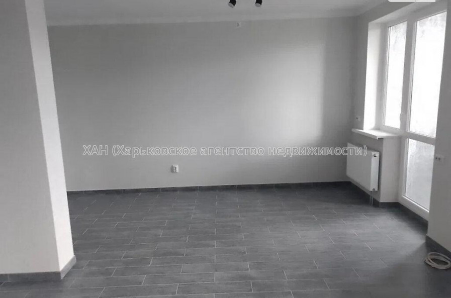 Продам квартиру, Любови Малой  просп. , 2 кім., 70 м², капитальный ремонт 