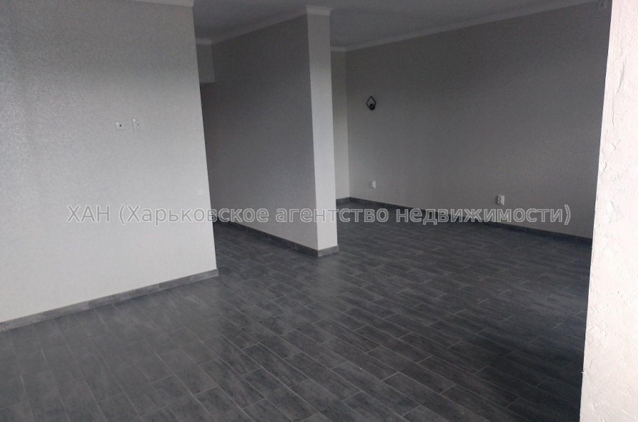 Продам квартиру, Любови Малой  просп. , 2  ком., 70 м², капитальный ремонт 