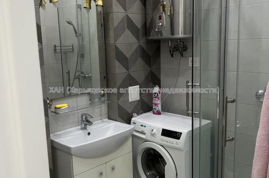 Сдам квартиру, Дарвина ул. , 2  ком., 65 м², евроремонт 