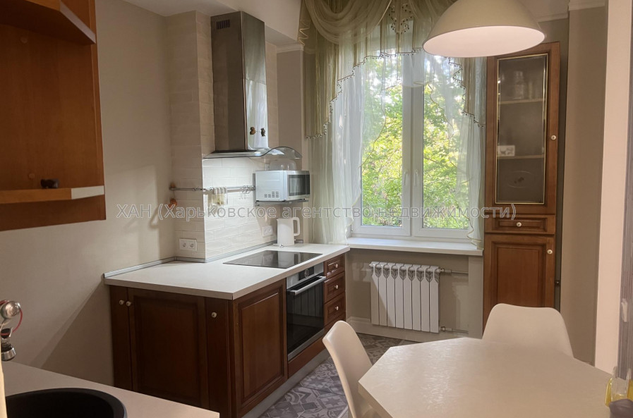 Сдам квартиру, Дарвина ул. , 2  ком., 65 м², евроремонт 