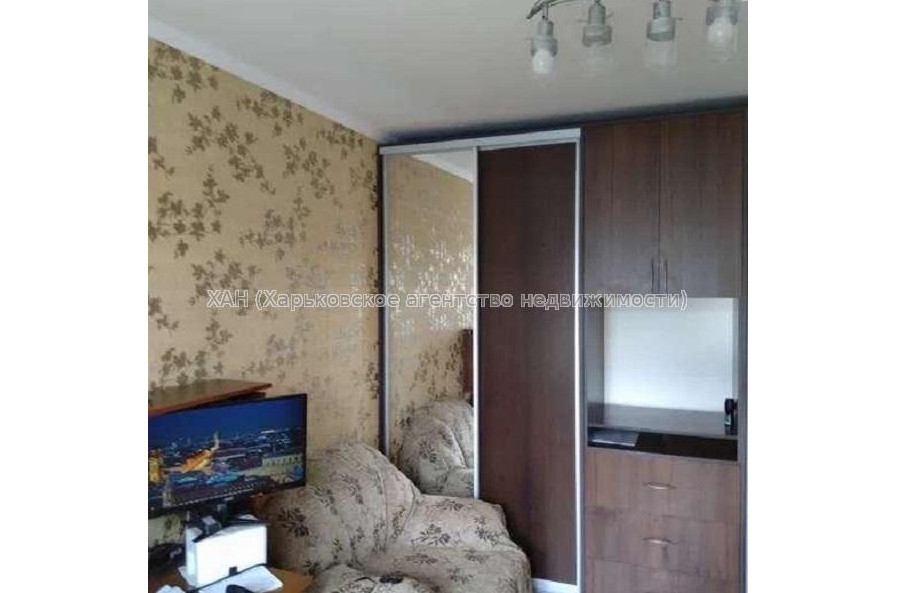 Продам квартиру, Победы просп. , 1  ком., 33 м², косметический ремонт 