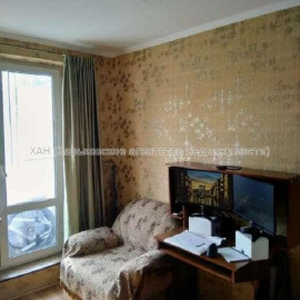 Продам квартиру, Победы просп. , 1  ком., 33 м², косметический ремонт