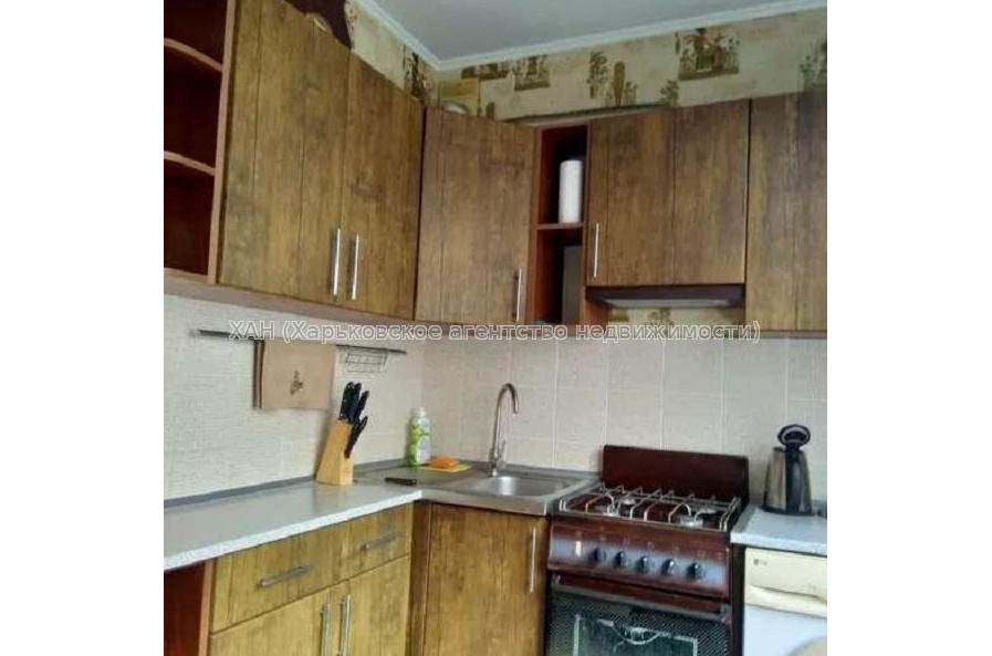 Продам квартиру, Победы просп. , 1  ком., 33 м², косметический ремонт 