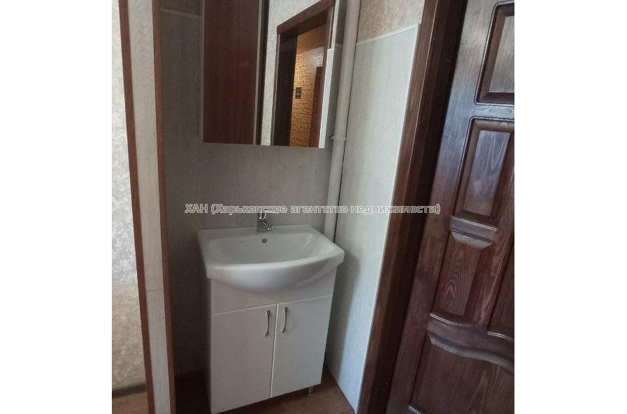 Продам квартиру, Шекспира ул. , 1 кім., 10 м², капитальный ремонт 
