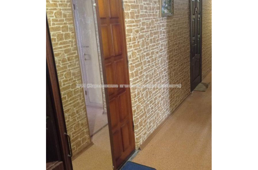 Продам квартиру, Шекспира ул. , 1 кім., 10 м², капитальный ремонт 