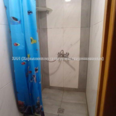 Продам квартиру, Шекспира ул. , 1 кім., 10 м², капитальный ремонт 