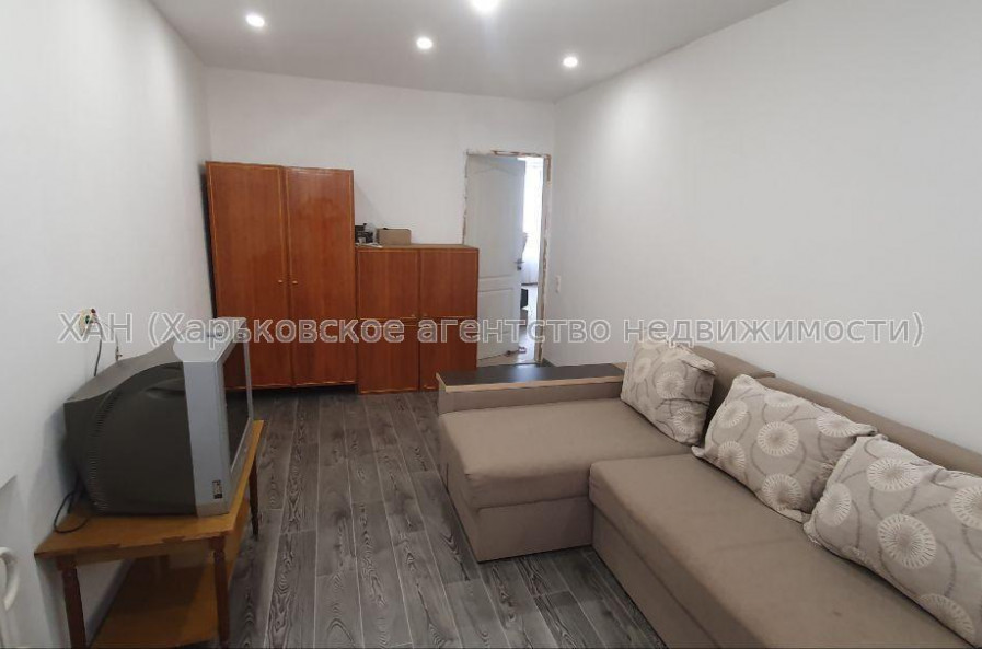 Продам квартиру, Тракторостроителей просп. , 3  ком., 65 м², капитальный ремонт 