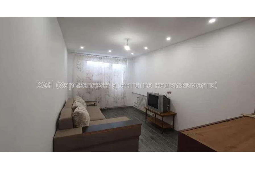 Продам квартиру, Тракторостроителей просп. , 3  ком., 65 м², капитальный ремонт 
