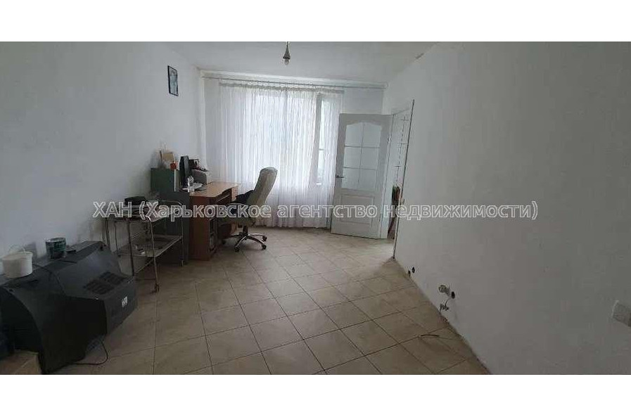 Продам квартиру, Тракторостроителей просп. , 3  ком., 65 м², капитальный ремонт 