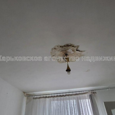 Продам квартиру, Тракторостроителей просп. , 3 кім., 65 м², капитальный ремонт 