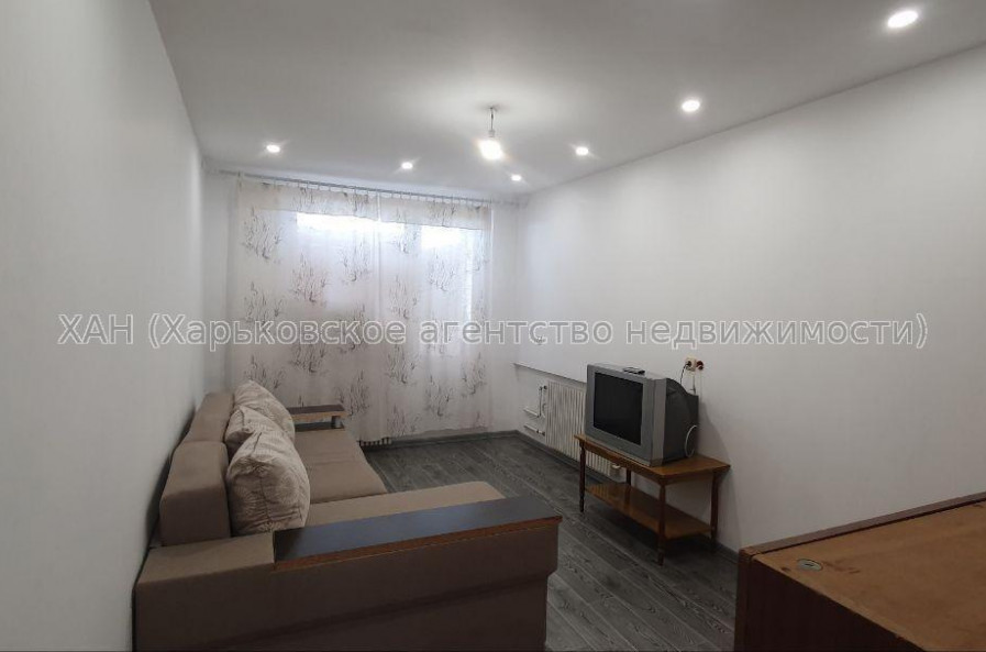 Продам квартиру, Тракторостроителей просп. , 3  ком., 65 м², капитальный ремонт 
