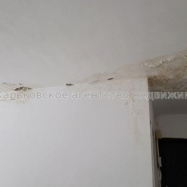 Продам квартиру, Тракторостроителей просп. , 3 кім., 65 м², капитальный ремонт 