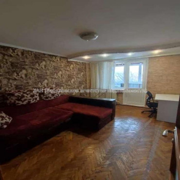 Продам квартиру, Деревянко ул. , 2  ком., 45 м², капитальный ремонт 
