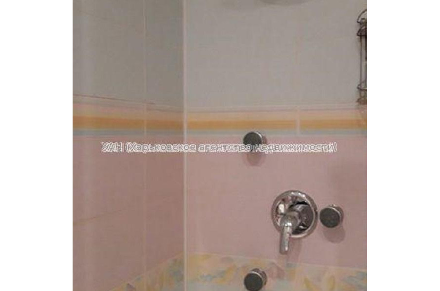 Продам квартиру, Непокоренных ул. , 2 кім., 63 м², евроремонт 