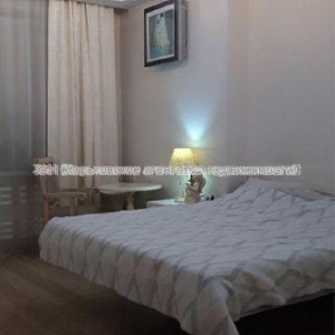 Продам квартиру, Непокоренных ул. , 2 кім., 63 м², евроремонт 