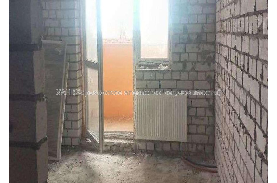 Продам квартиру, Домостроительная ул. , 1 кім., 55 м², без ремонта 