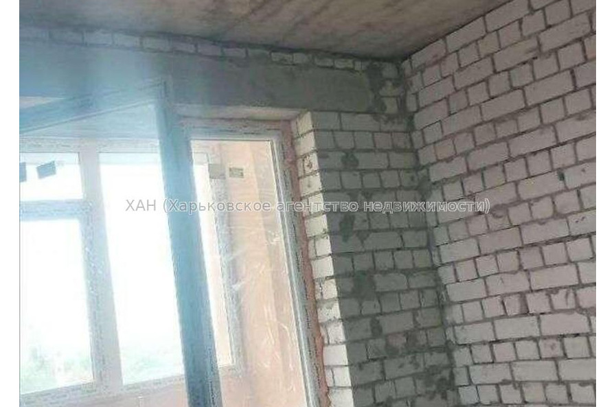 Продам квартиру, Домостроительная ул. , 1 кім., 55 м², без ремонта 
