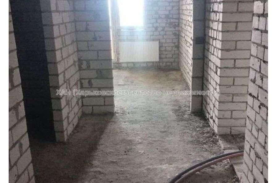 Продам квартиру, Домостроительная ул. , 1 кім., 55 м², без ремонта 