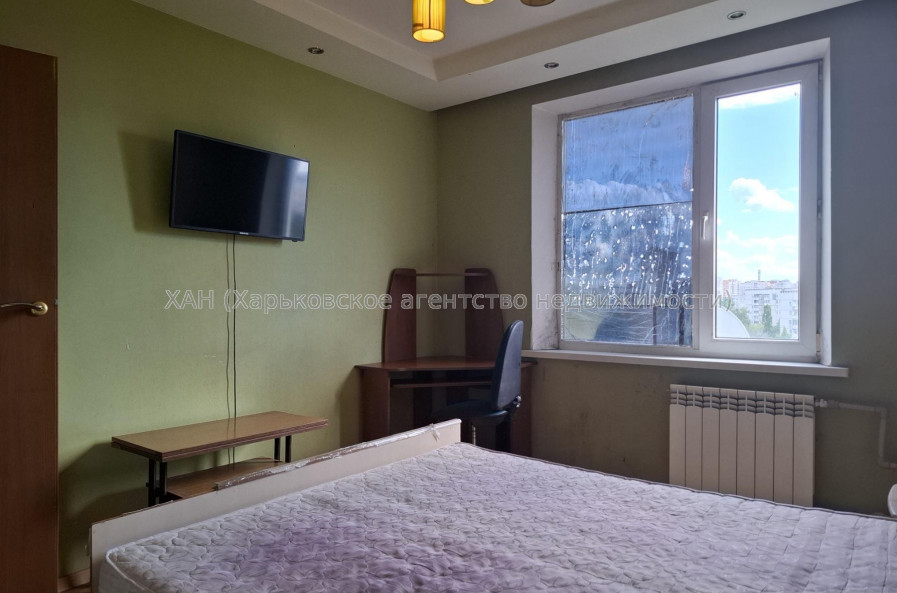 Продам квартиру, Валентиновская ул. , 2  ком., 44 м², капитальный ремонт 