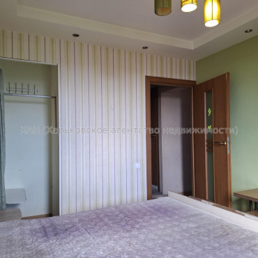 Продам квартиру, Валентиновская ул. , 2  ком., 44 м², капитальный ремонт 